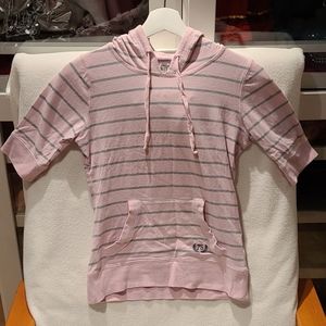 Urban Heritage 1/4  hoodie